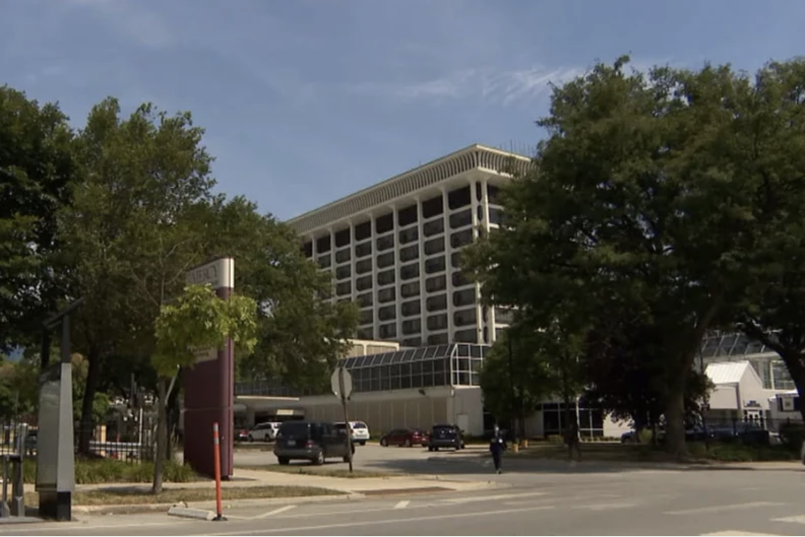 State Approves New Owner For Mercy Hospital Despite Calls For Community 