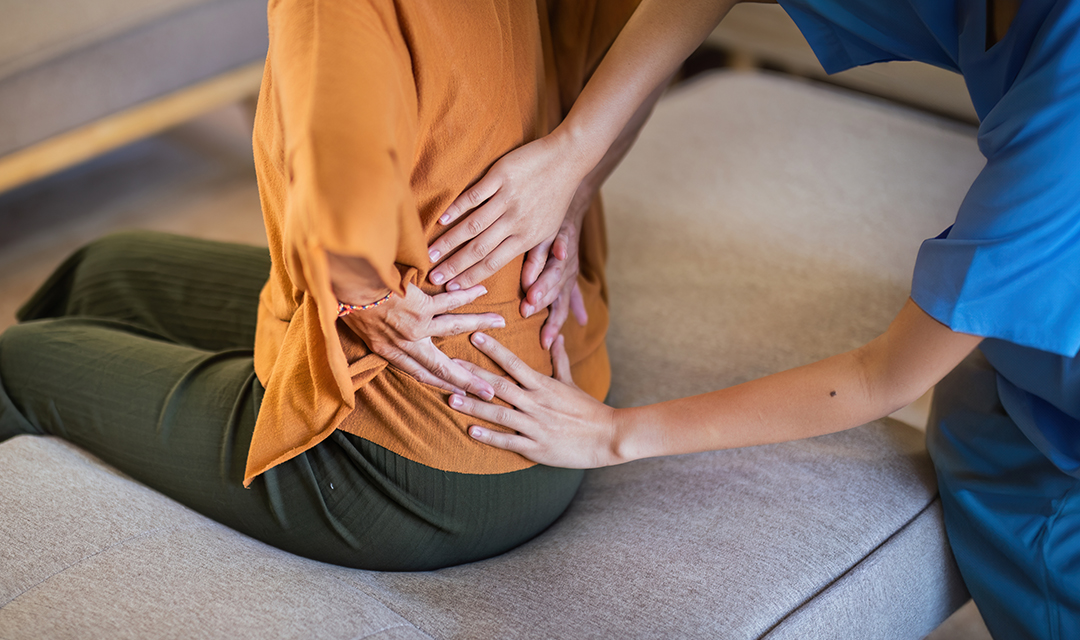 A Physical Therapist’s Guide to Treating Back Pain at Home